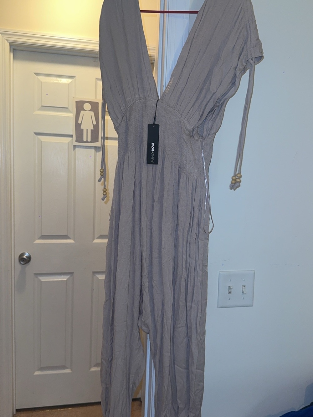 Fashion Nova One-Shoulder Taupe Jumpsuit